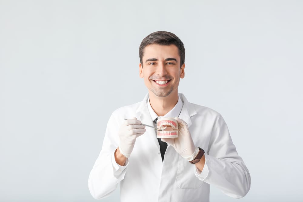 Консультация стоматолога-терапевта Консультация стоматолога-терапевта